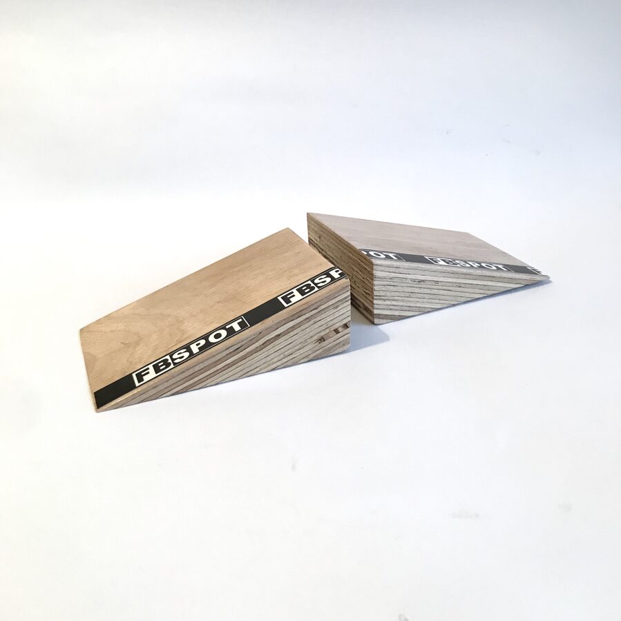 FBSPOT Mini Kickes 2gb. Fingerboard Ramps un Rails Fingerboards